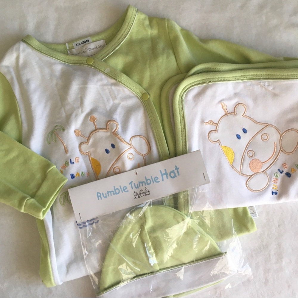 NWT Rumble Tumble Pajama Set  Size 6/9 months